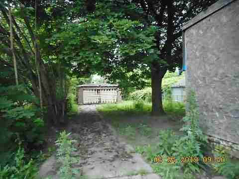 5911 Eastlawn (10)_m.jpg